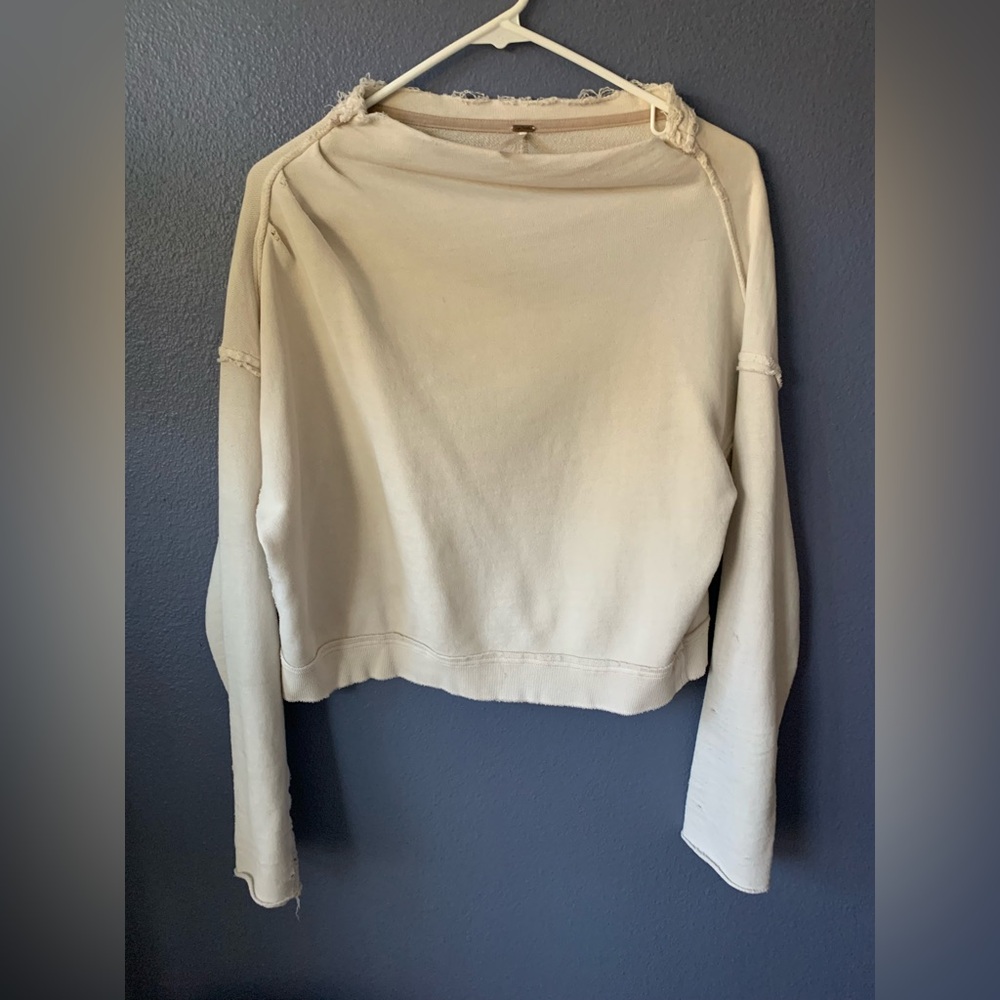 Free People distressed crop sweatshirt sz XS